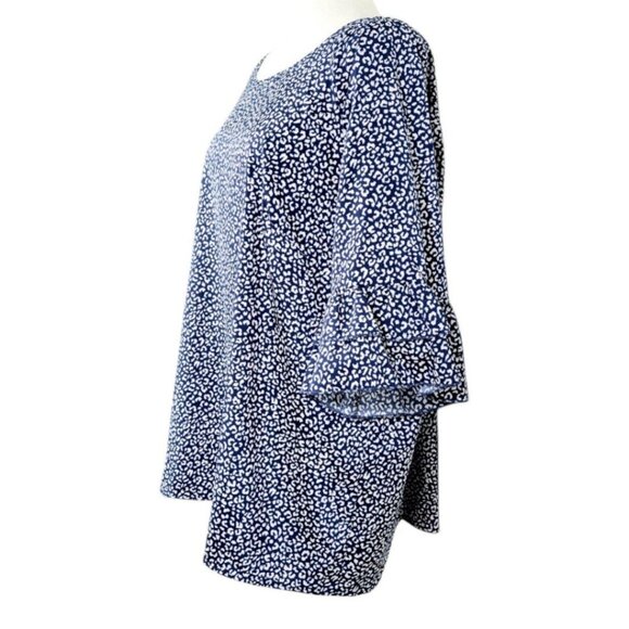 Women's Plus Size 2X Navy Leopard Round Neck Tiered Short Ruffled Sleeve Blouse - Picture 3 of 11